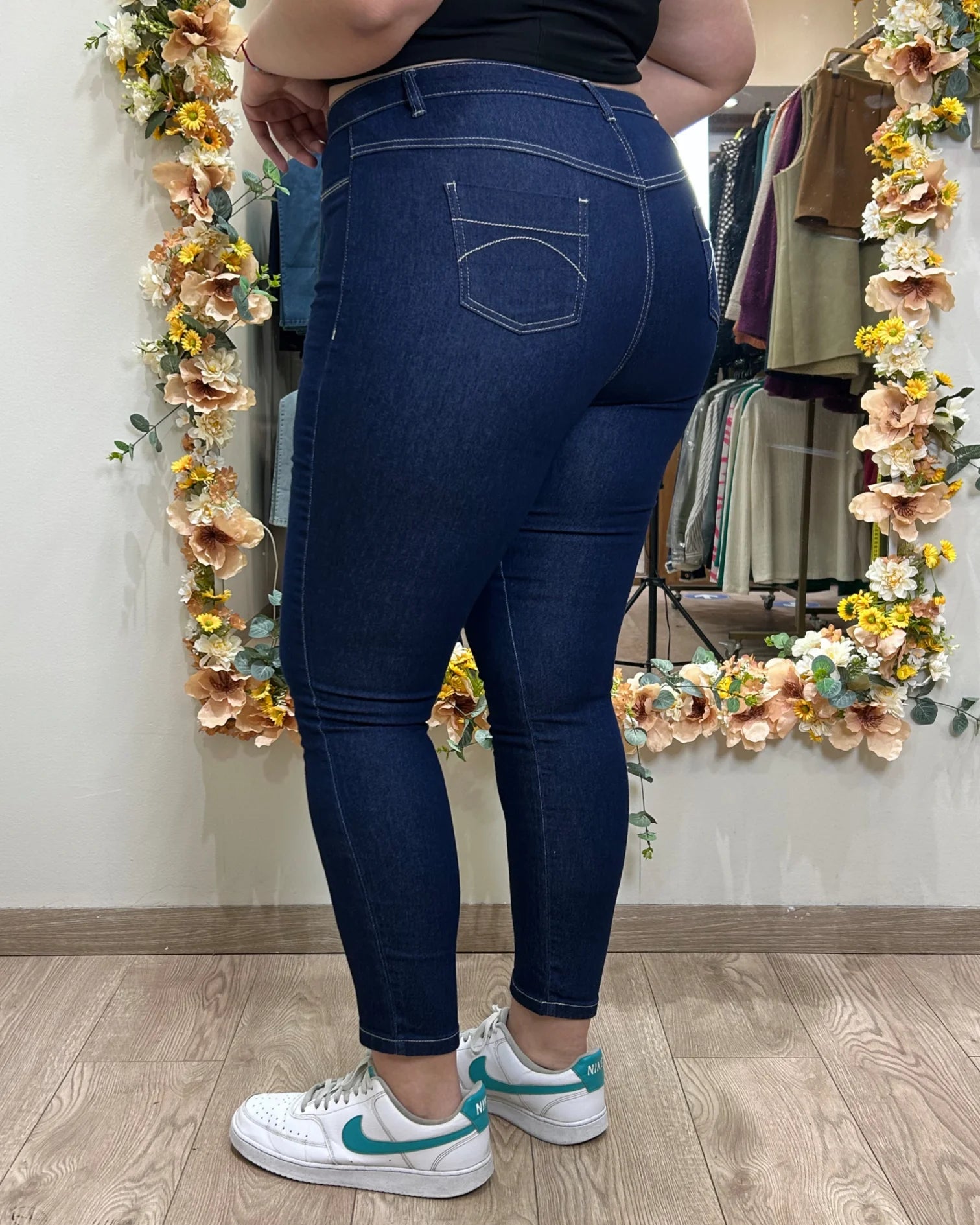 Jeans Pitillo Elasticado con Faja Modeladora | Talla Grande