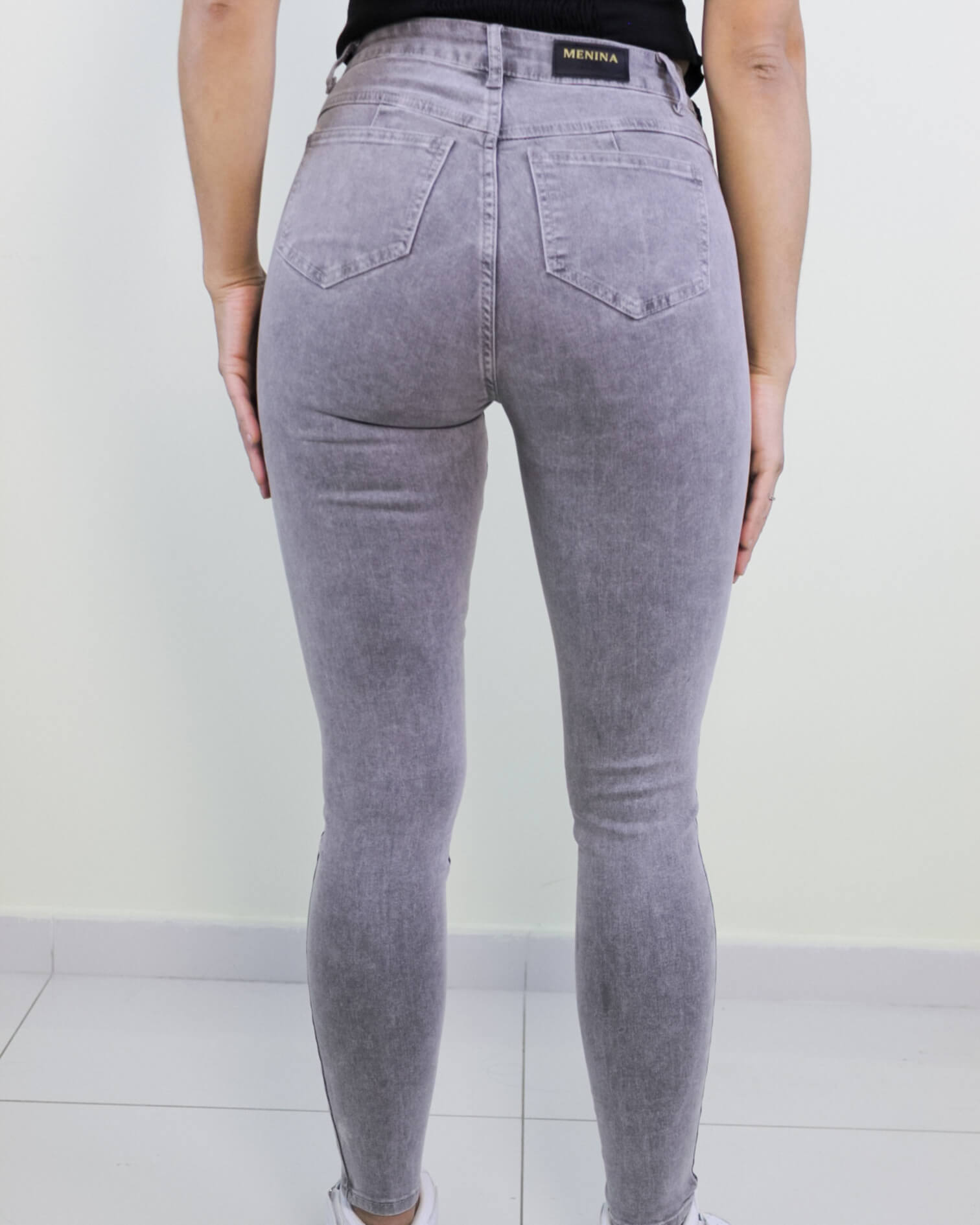 Jeans Mujer Pitillo con Botones| Moldea, Estiliza y Realza Tus Curvas