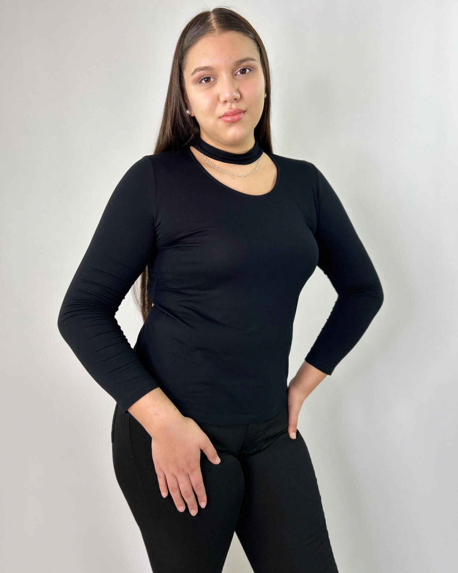 Polera Mujer Negra Manga Larga| Basica