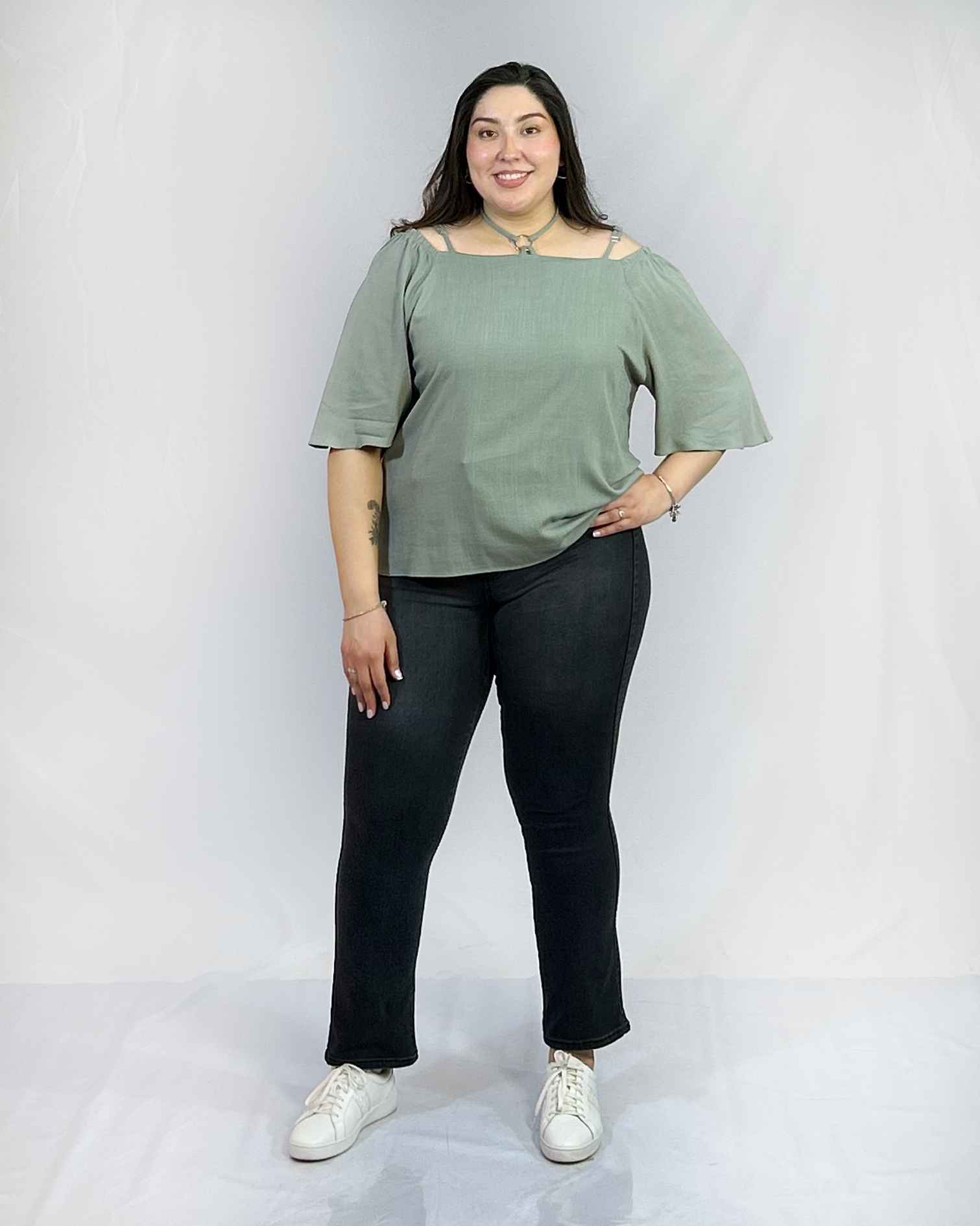 Polera Larga Hombros Descubiertos| Mujer Tallas Grandes